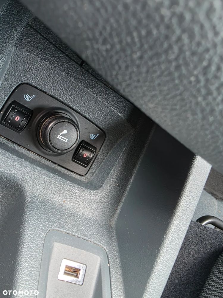 Ford Grand C-MAX 1.6 TDCi Start-Stop-System Titanium - 16