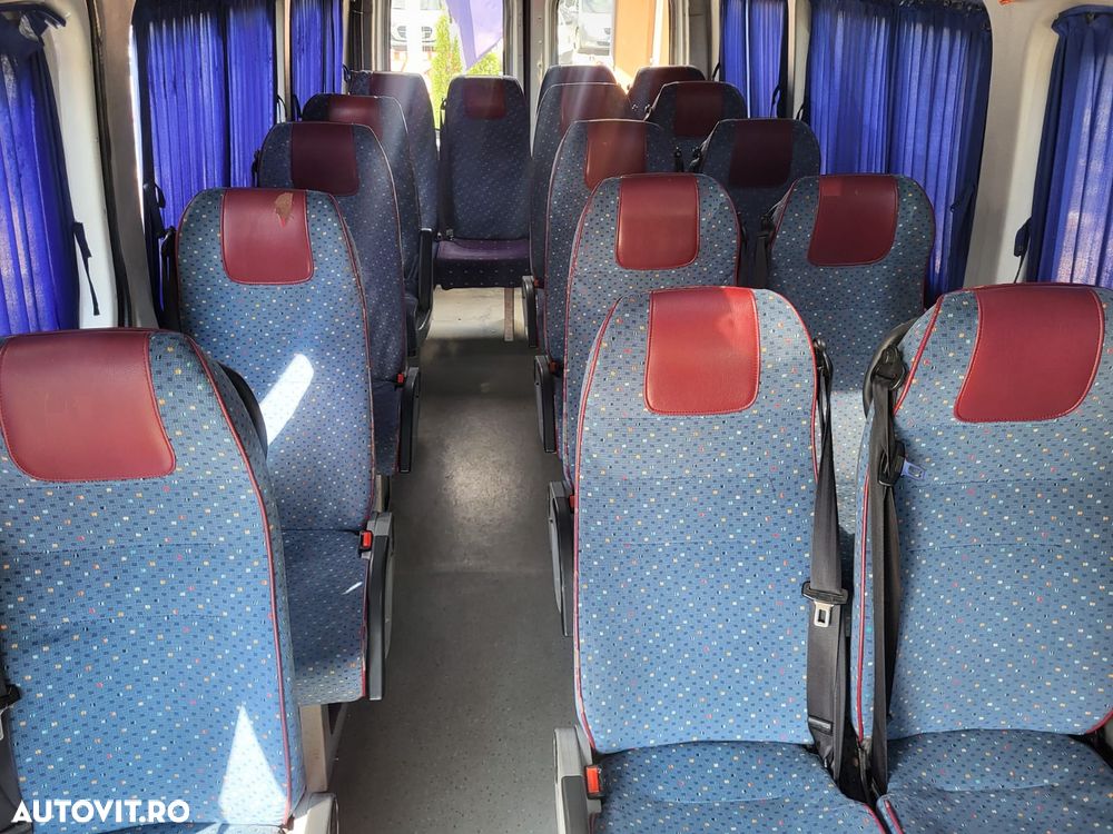 Mercedes-Benz Sprinter - 3