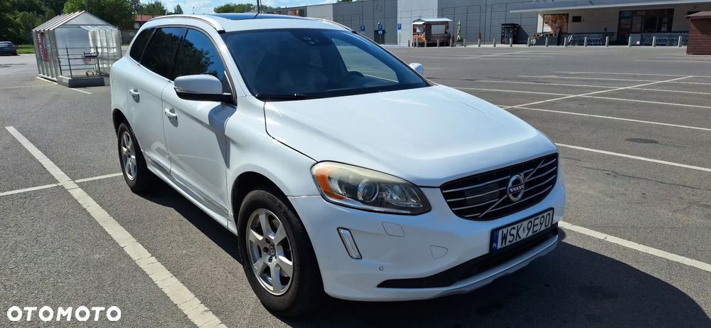 Volvo XC 60 T6 AWD Drive-E Momentum - 3
