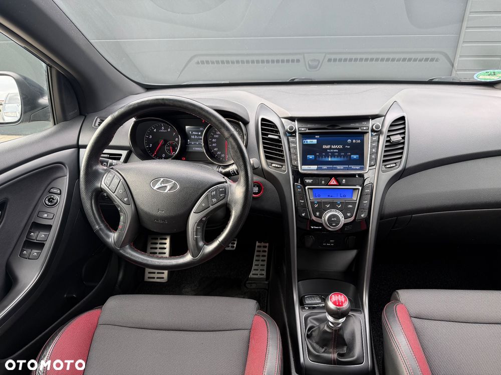 Hyundai i30 1.6 T GDI Turbo - 27