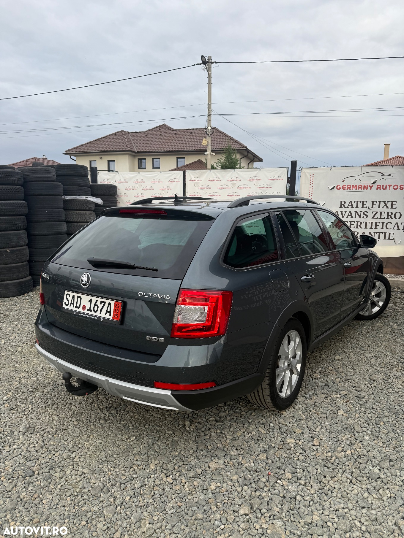 Skoda Octavia 2.0 TDI 4x4 Scout - 4