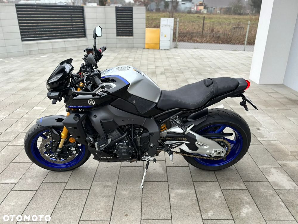 Yamaha MT - 6