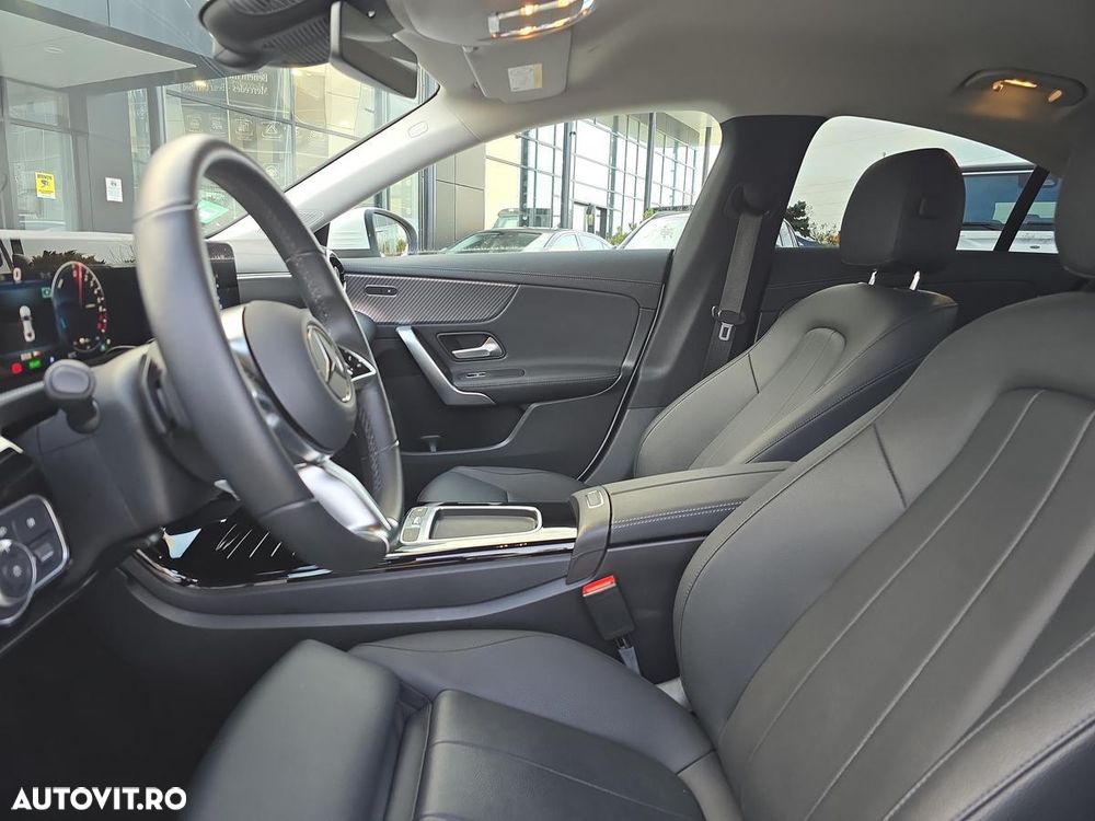 Mercedes-Benz CLA 250 e Coupe - 13