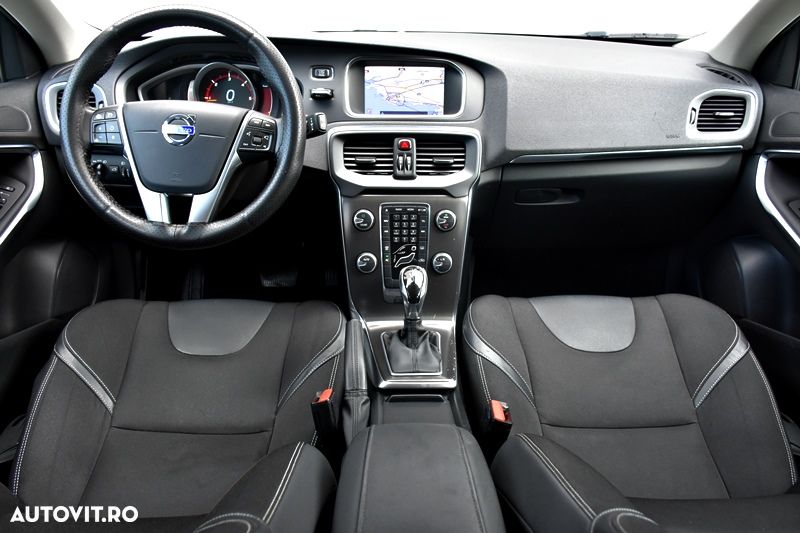 Volvo V40 - 5