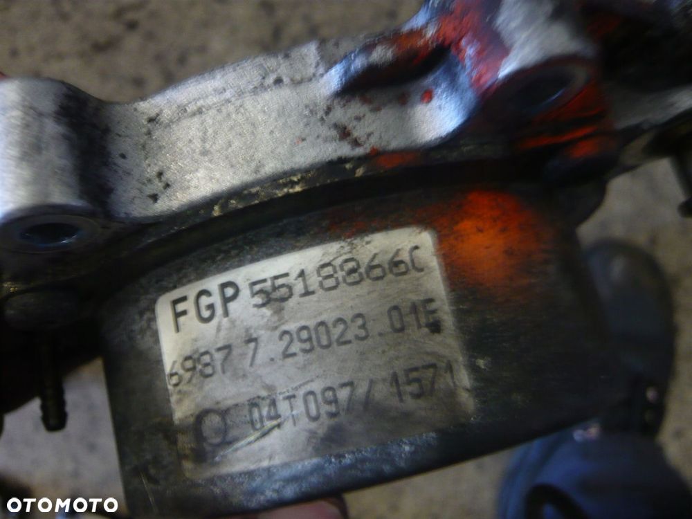 Pompa Vacum 55188660 Opel Astra H Vectra C - 2
