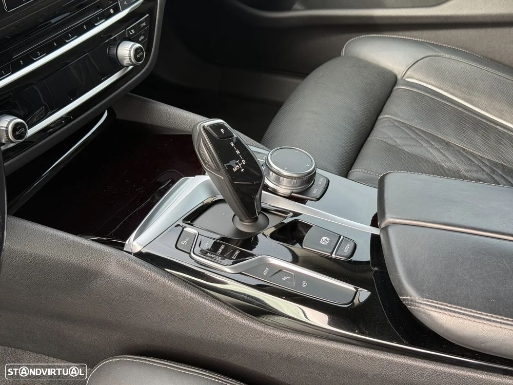 BMW 530 e iPerformance Line Luxury - 21