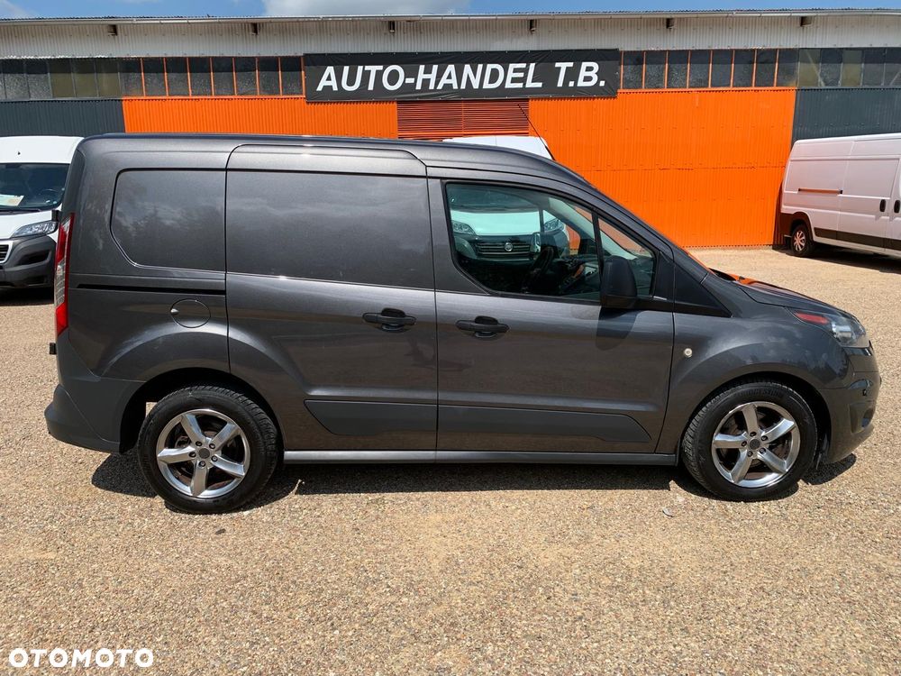 Ford Transit Connect - 9