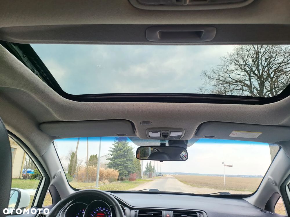 Kia Rio 1.4 CRDI Platinum Edition - 24