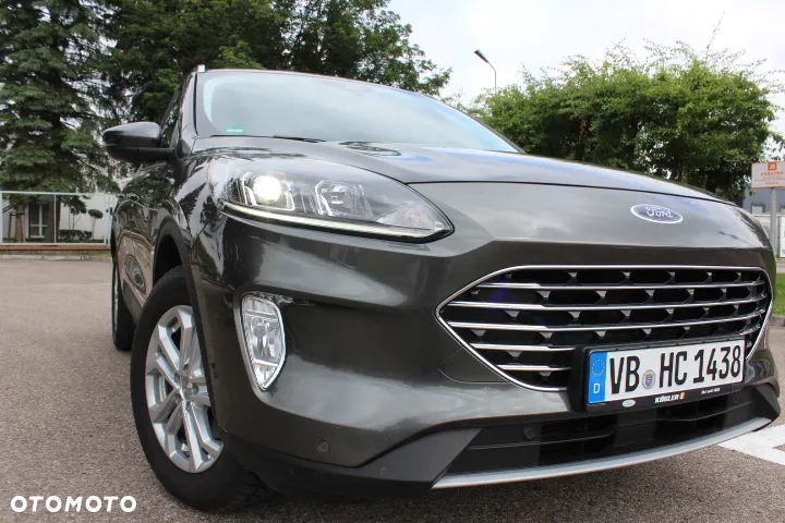 Ford Kuga 1.5 EcoBoost TITANIUM - 10