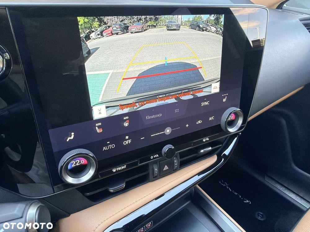 Lexus NX 350h Prestige AWD - 18