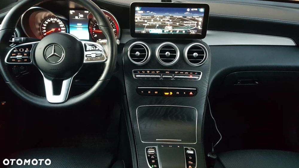 Mercedes-Benz GLC 200 d 4Matic 9G-TRONIC - 4