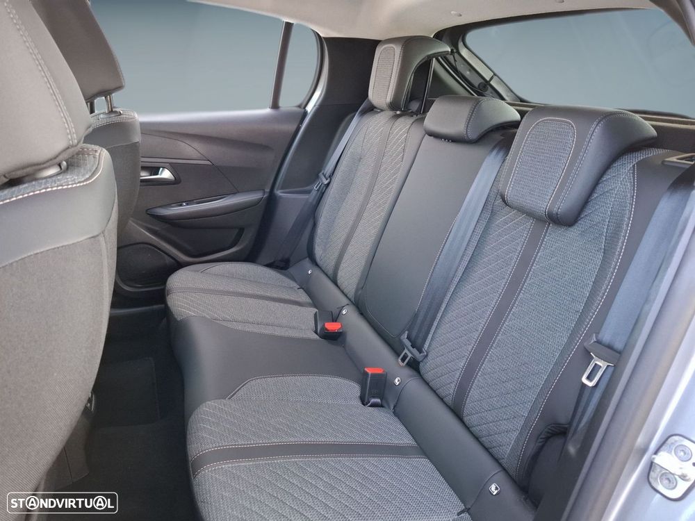 Peugeot 208 1.2 Hybrid Allure e-DCS6 - 12