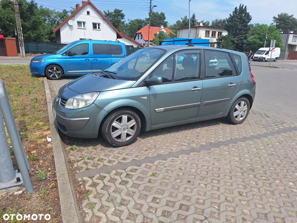 Renault Scenic 1.6 16V Confort Expression - 3
