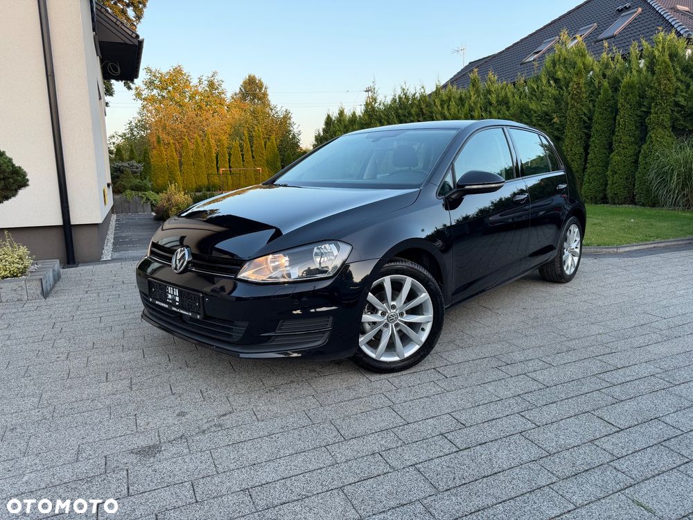 Volkswagen Golf - 17