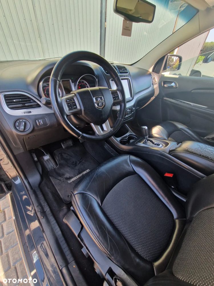 Dodge Journey - 16