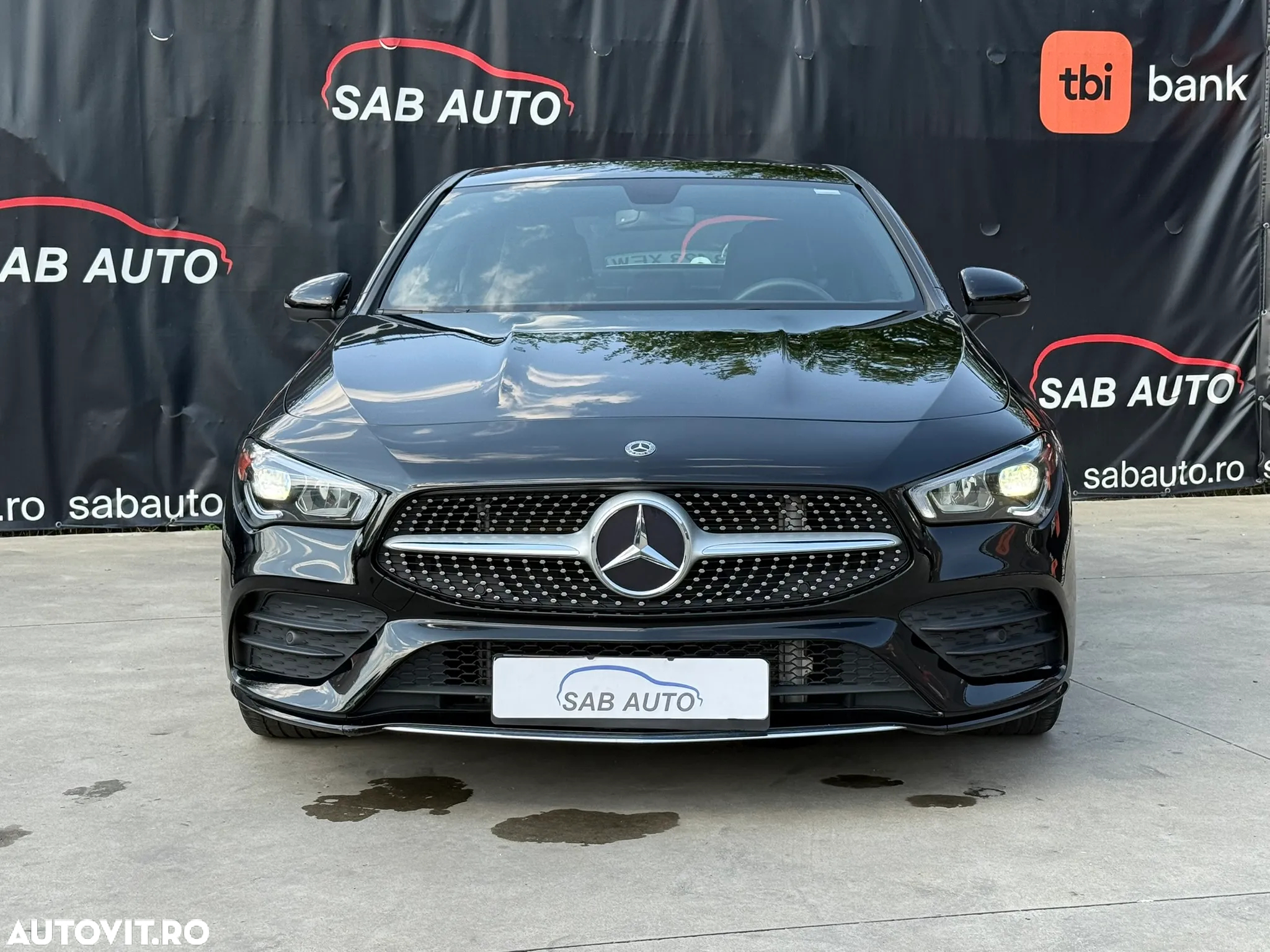 Mercedes-Benz CLA 250 4Matic 7G-DCT AMG Line - 2