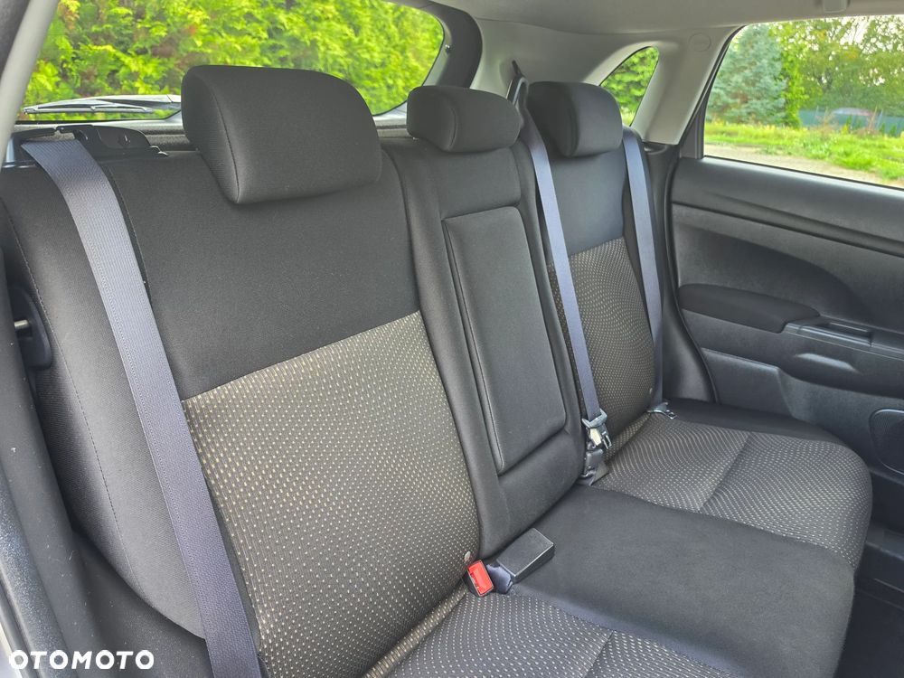 Mitsubishi ASX 1.6 2WD Intense - 35