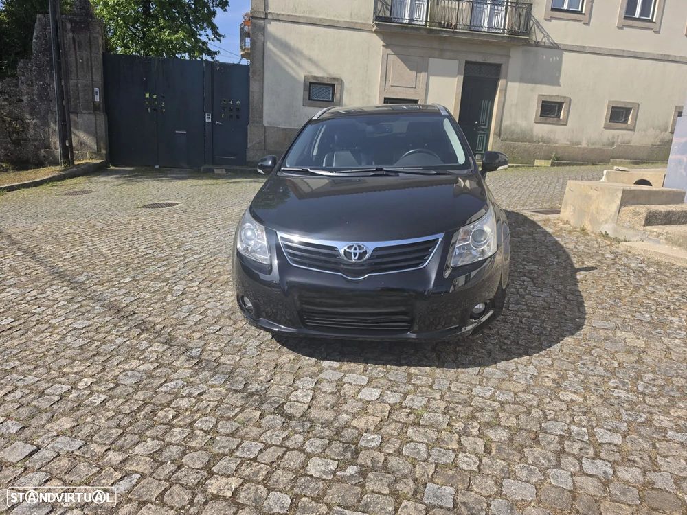 Toyota Avensis SW 2.0 D-4D Luxury - 5