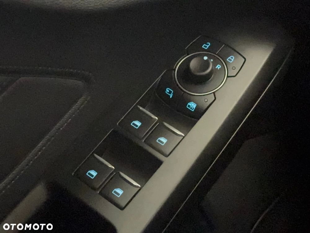 Ford Focus 1.5 EcoBlue Titanium X - 13