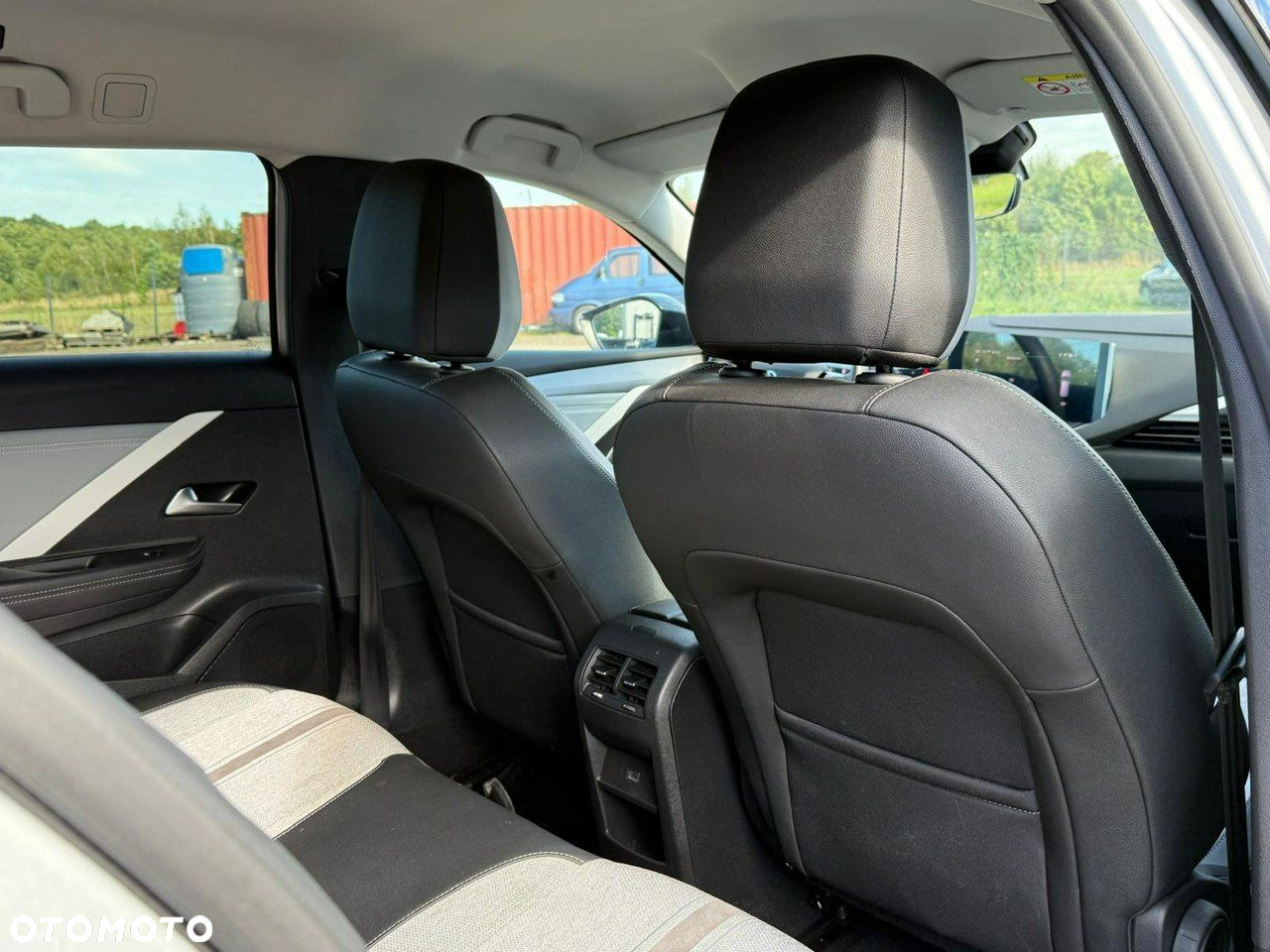 Opel Astra - 14