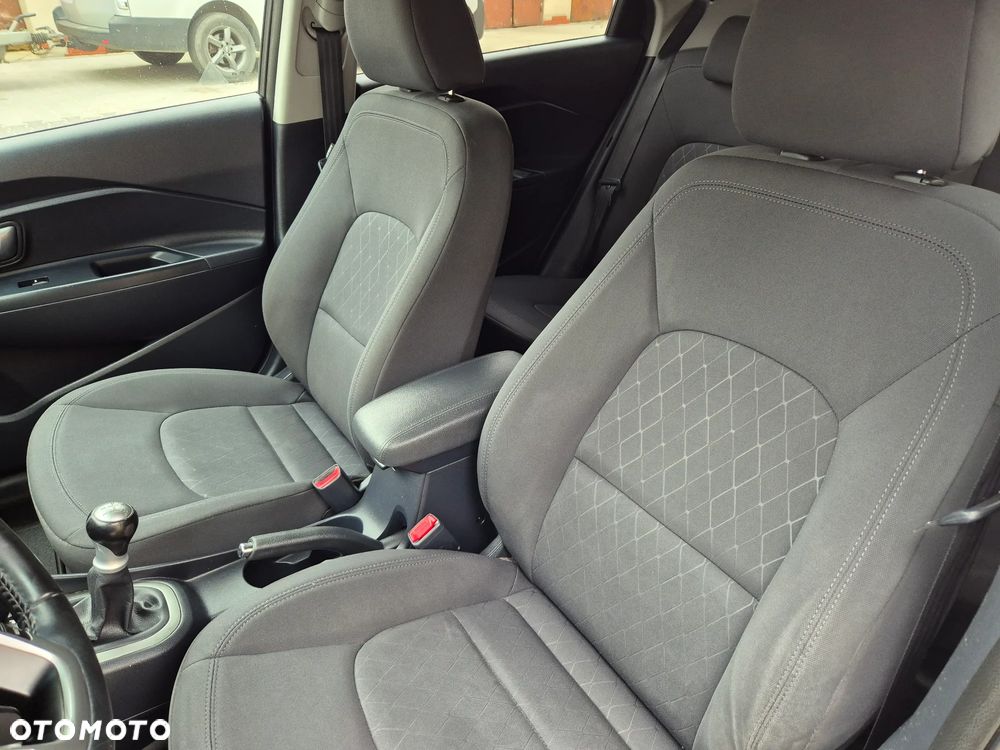 Kia Rio 1.2 Dream Team Edition - 7