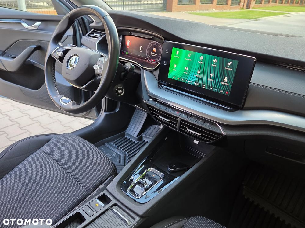 Skoda Octavia 2.0 TDI DSG Edition - 19