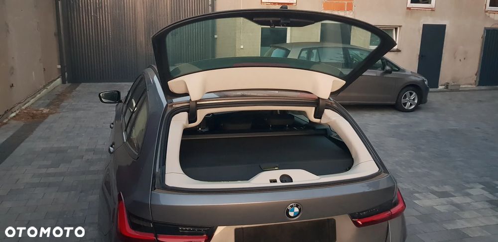 BMW Seria 3 318d MHEV Business Edition - 39