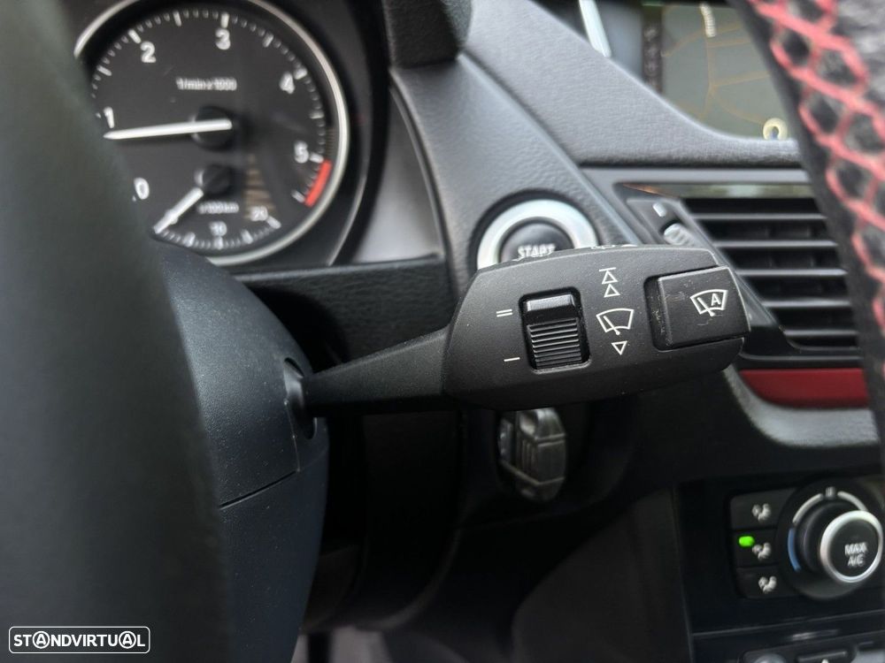 BMW X1 18 d xDrive Auto Line Sport - 13