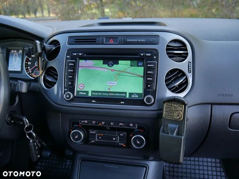Volkswagen Tiguan - 7