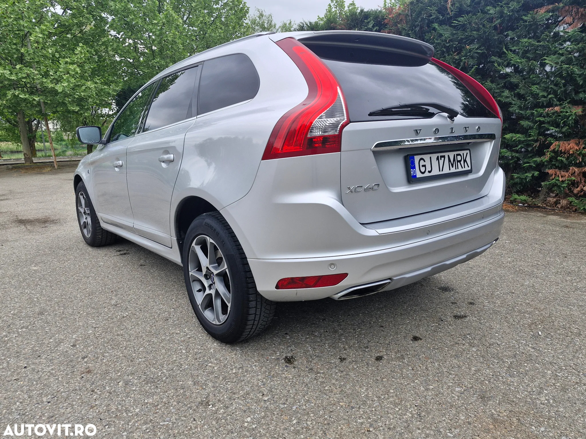 Volvo XC 60 - 2