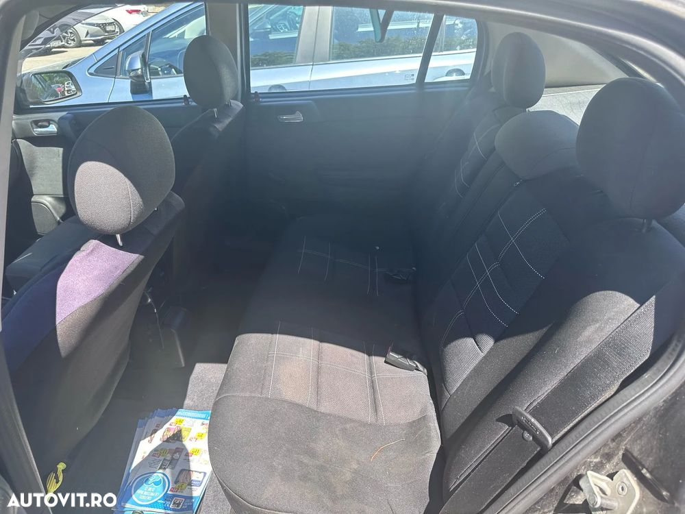 Opel Astra Classic 1.4i - 7