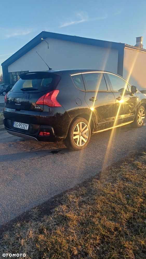 Peugeot 3008 2.0 HDi HYbrid4 - 8