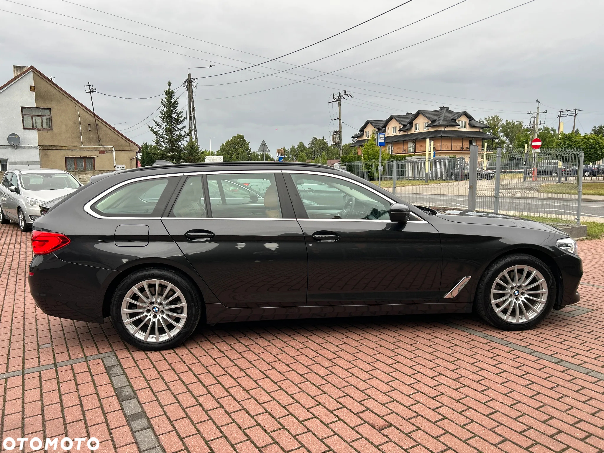 BMW Seria 5 520d - 11