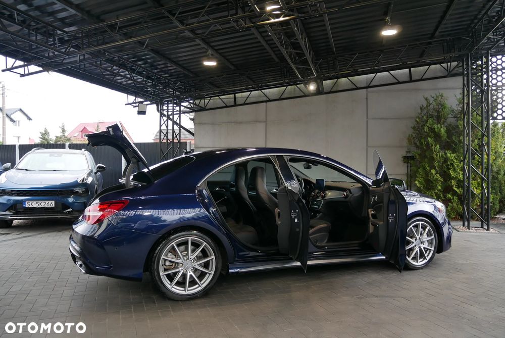 Mercedes-Benz CLA AMG 45 4Matic AMG Speedshift DCT 7G - 7