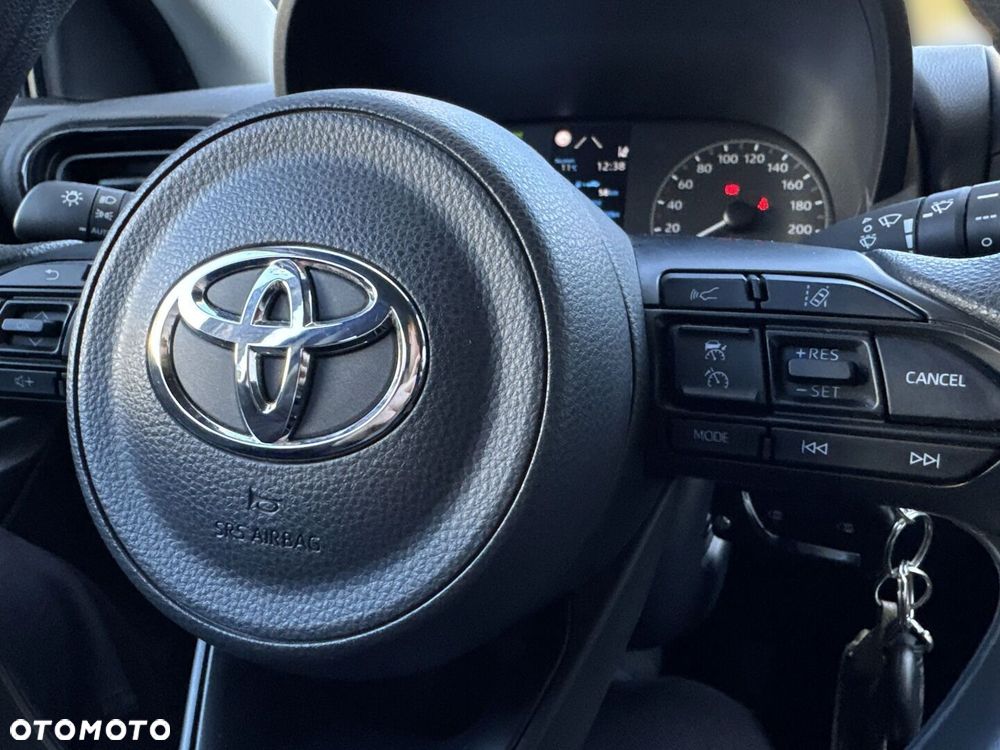 Toyota Yaris - 26