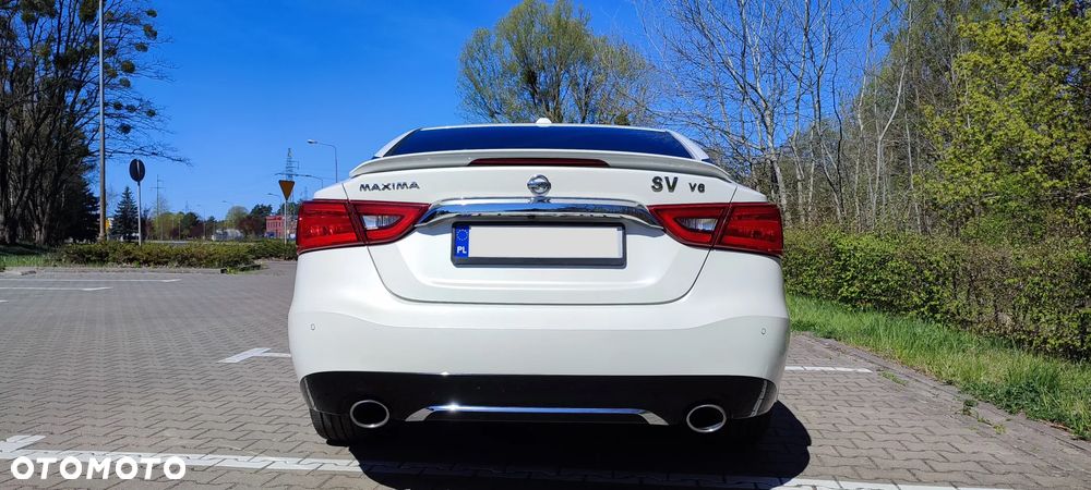 Nissan Maxima - 31