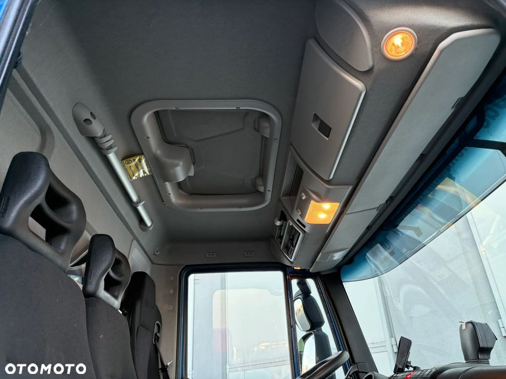 Iveco Eurocargo 120-250, Chłodnia ThermoKing, Manual, Winda, Z Niemiec - 12