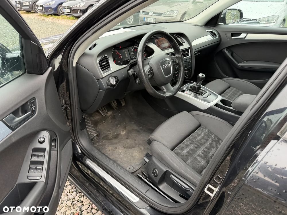 Audi A4 Limousine 2.0 TDI DPF quattro Attraction - 23