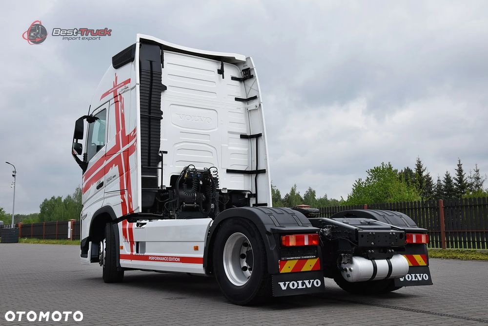 Volvo FH500 || GLOB XXL ||  I-PARK COOL || VIRTUAL COCPIT ||  LEWAREK PRZY SIEDZENIU   || ZBIORNIKI 1175 L || STAN . BDB || - 29