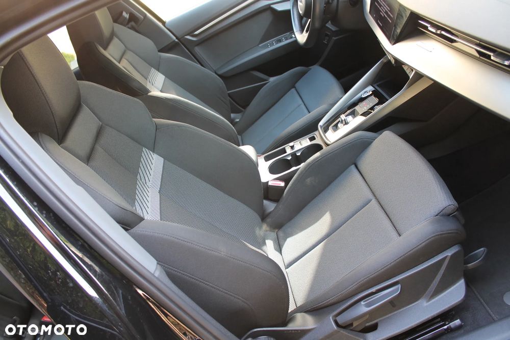 Audi A3 Sportback 1.4 TFSI e-tron Sport S tronic - 18