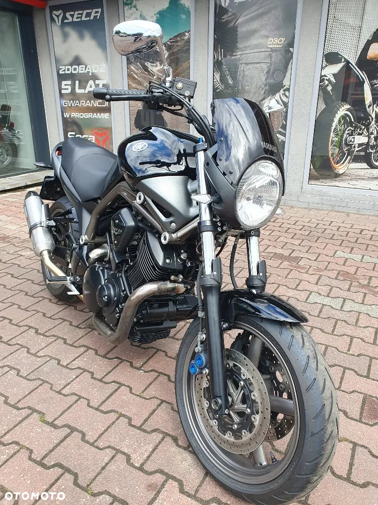Yamaha BT - 17