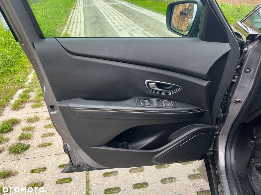 Renault Scenic ENERGY TCe 130 INITIALE PARIS - 19