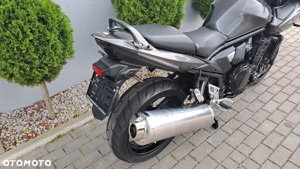 Suzuki Bandit - 20