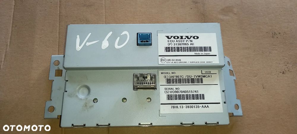 Monitor nawigacji VOLVO  78HL13-3930135-AAA - 2