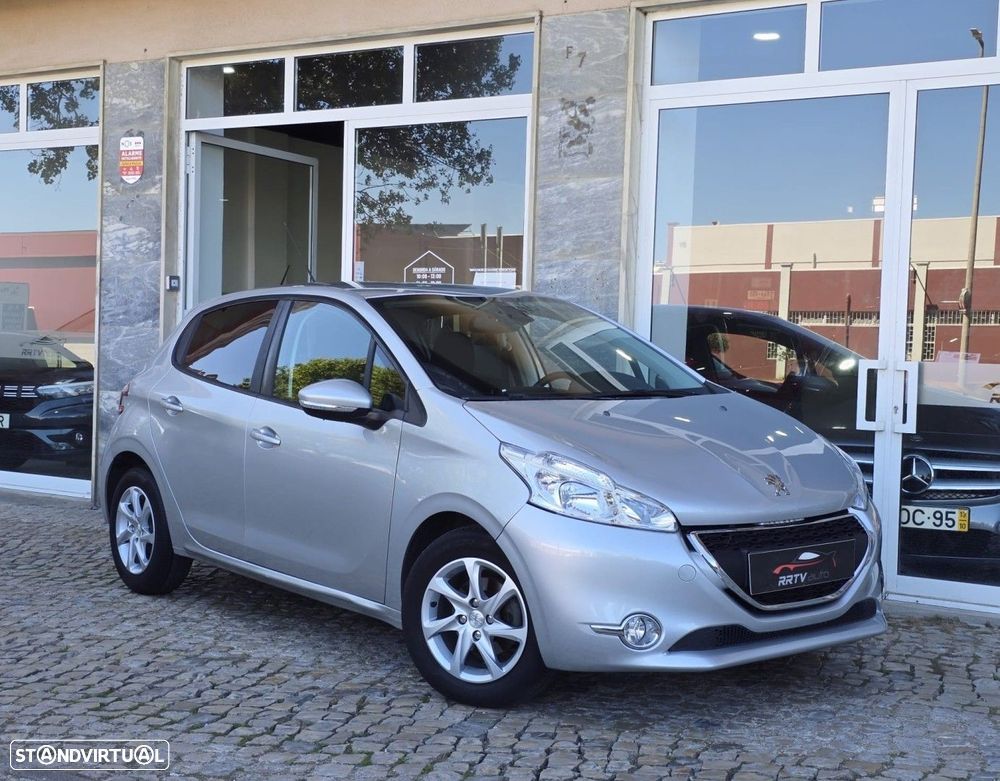 Peugeot 208 1.4 HDi Active - 9