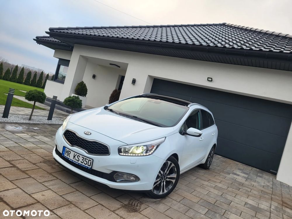Kia Ceed 1.6 CRDi 128 Platinum Edition - 2