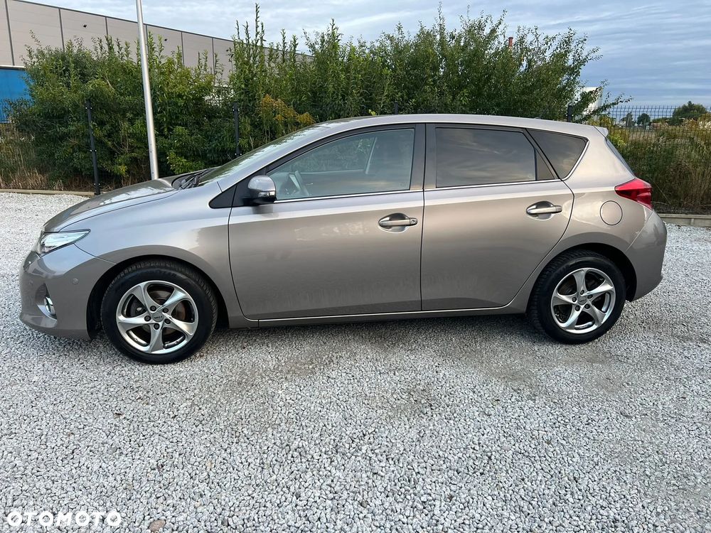 Toyota Auris 1.6 Active - 4