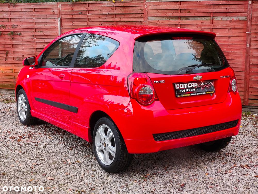 Chevrolet Aveo 1.4 16V LS - 11