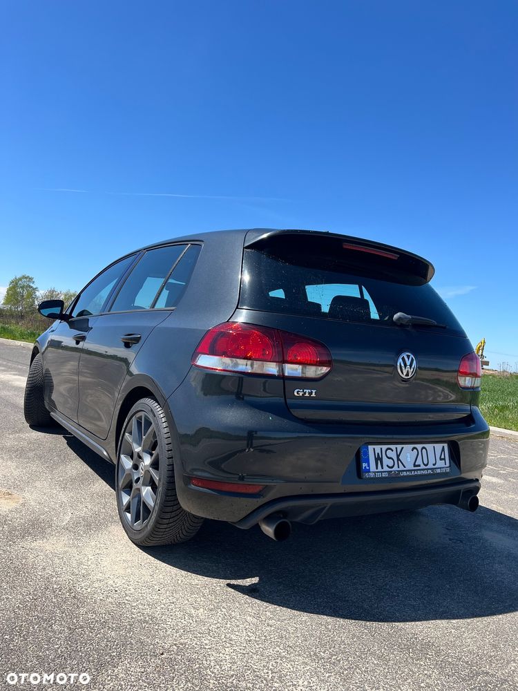 Volkswagen Golf 2.0 TSI GTI DSG - 4