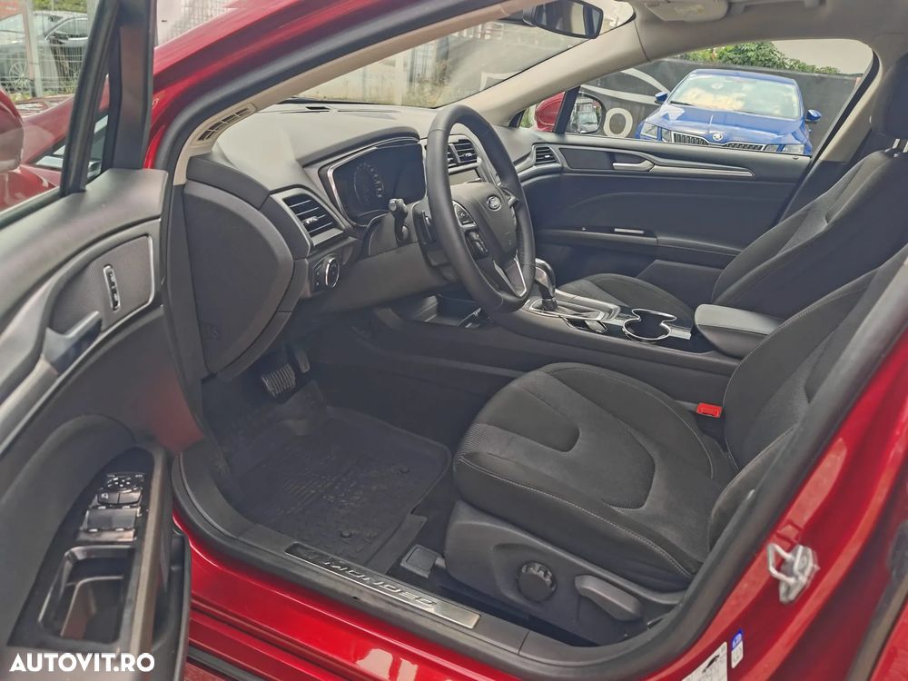 Ford Mondeo 2.0 TDCi Powershift Titanium - 6